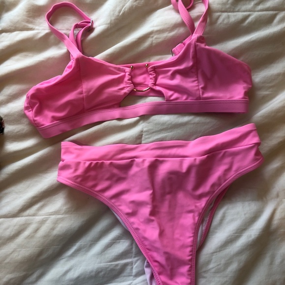 Pink Bikini - Picture 2 of 2